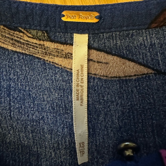 Beautiful Free People Swing Blouse XS Royal Blue Orchid Print - Picture 6 of 6